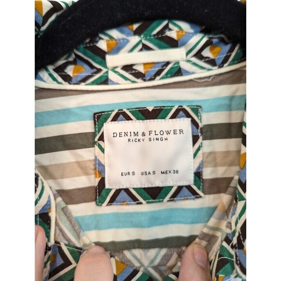 Denim & Flower Mens Button Down Shirt Size S Green Geometric Short Sleeve Casual - Picture 6 of 12